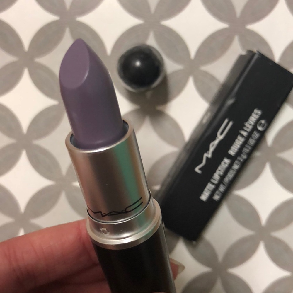🆕 Mac lipstick